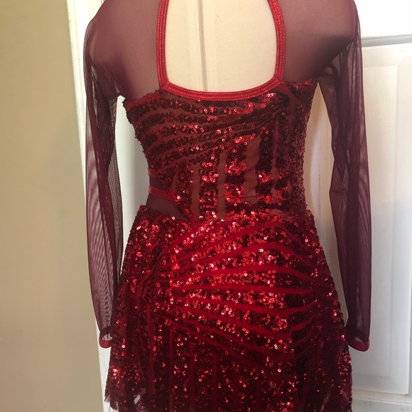 Red hot Dance costume - Picture 2 of 3